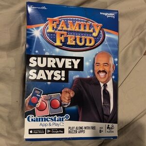 NIB -never used   Family Feud Survey Says Game - Blue